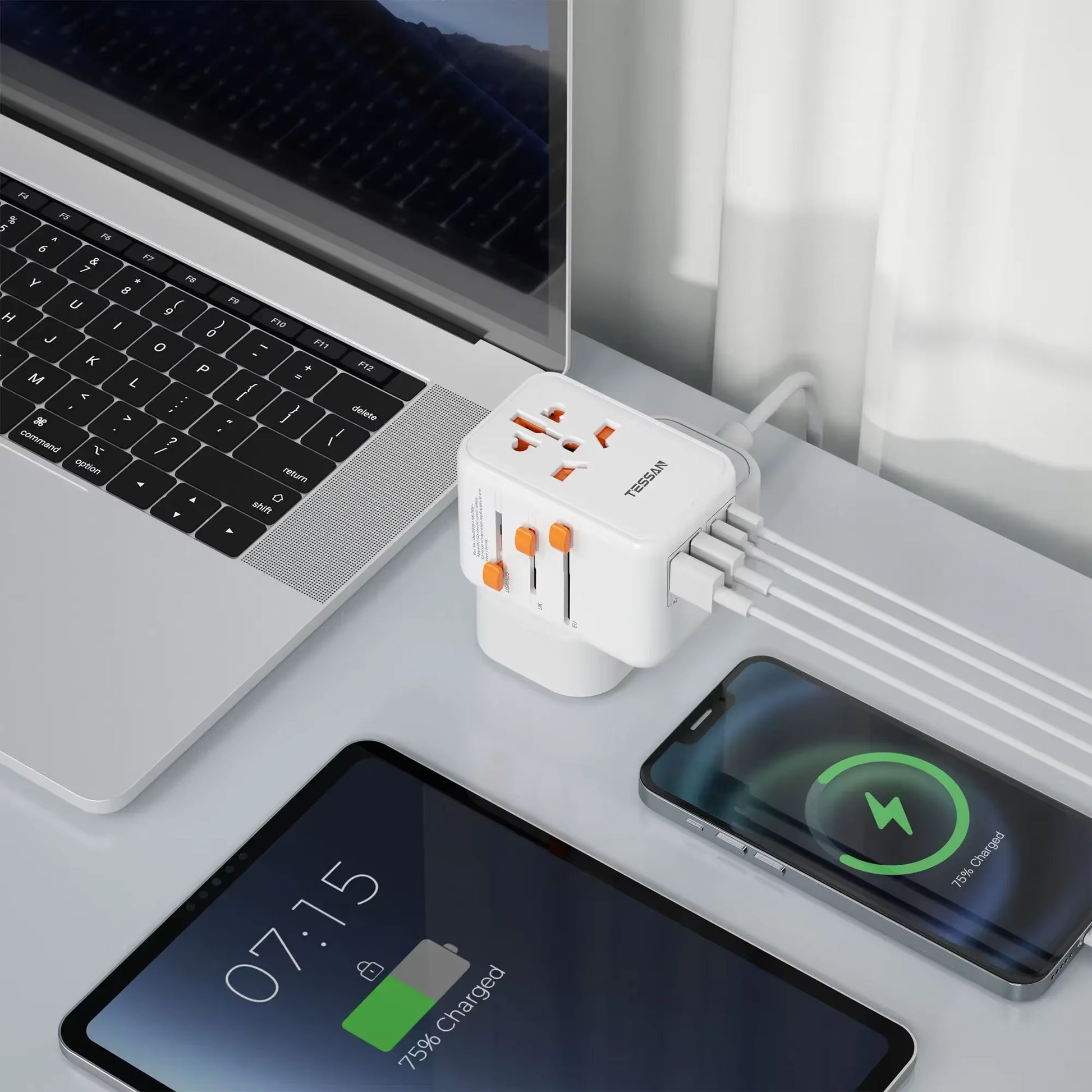 65W Gan Travel Adapter Universal Socket with 2 USB 3 Type C Fast Charging Internaitonal Power Adapter EU/UK/USA/AUS Plug