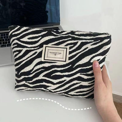 Bolsa De Cosméticos De Lona Neceser De Lona Para Cosméticos Con Estampado De Cebra Gran Capacidad, Adecuado Para Viajes Y Almacenamiento De Mujeres, Holidays and Everyday Life., Negro Y Blanco